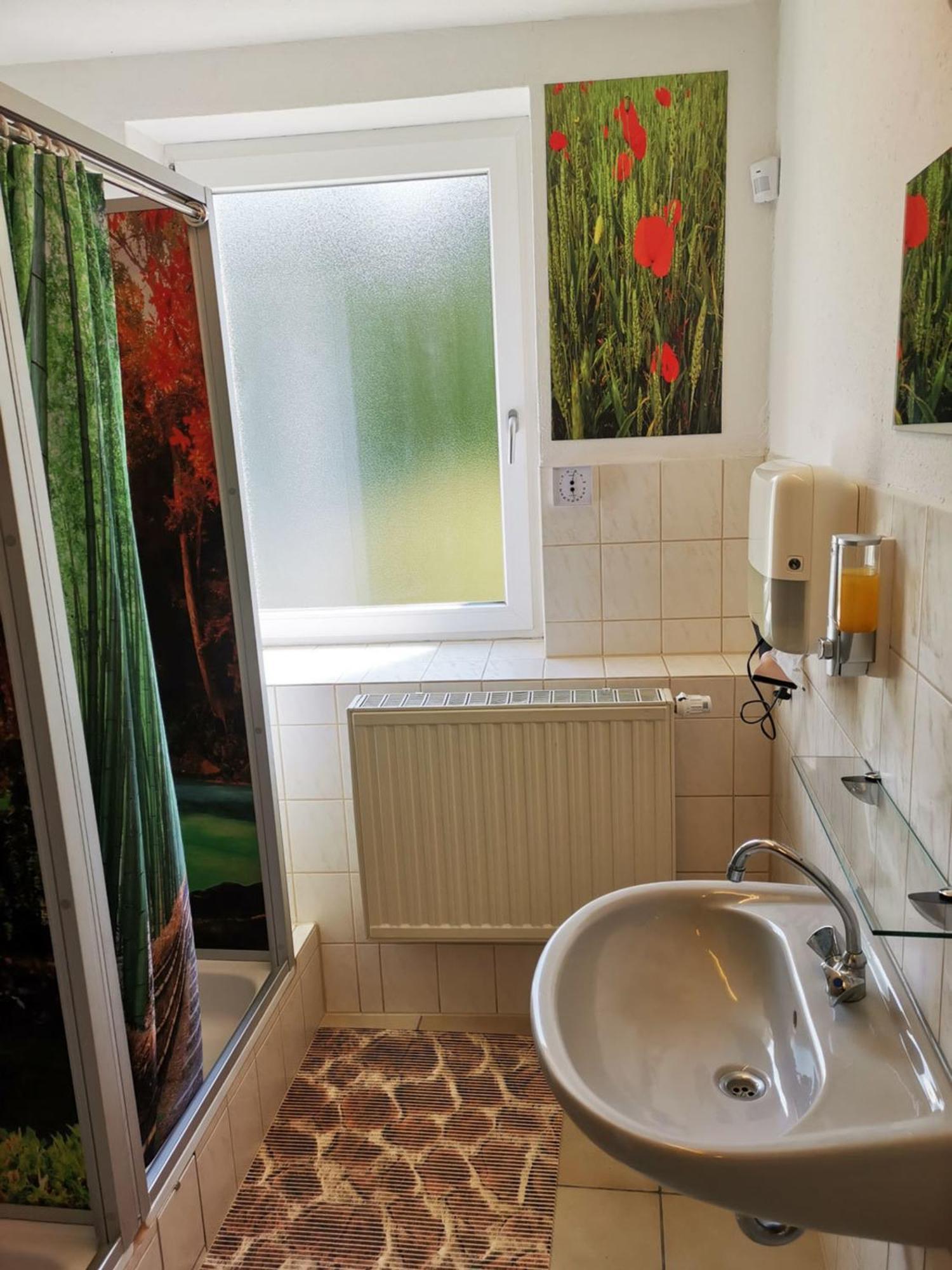 Gaestezimmer- Und Ferienzimmer Am Gewoelbekeller Meißen Buitenkant foto